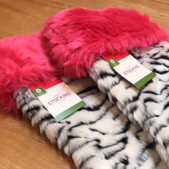2 Holiday Stockings - Animal Print - Picture 6 of 8